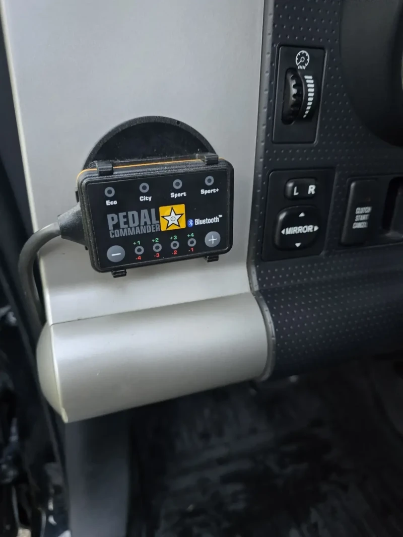 Toyota Fj cruiser Уникат!, снимка 10 - Автомобили и джипове - 52633467