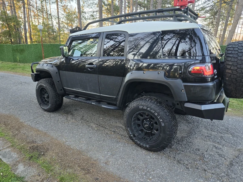 Toyota Fj cruiser Уникат!, снимка 6 - Автомобили и джипове - 52633467