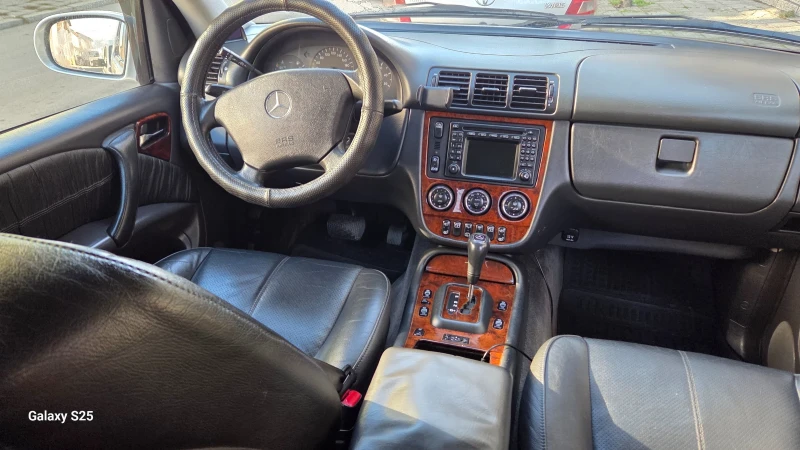 Mercedes-Benz ML 270, снимка 3 - Автомобили и джипове - 52859721