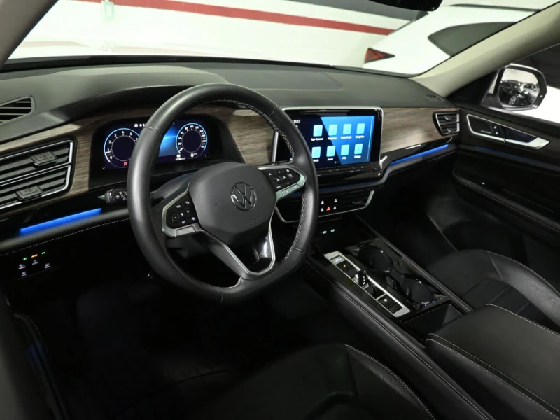 VW Atlas * 4Motion* АвтоКреди* (ЦЕНА ДО БГ), снимка 5 - Автомобили и джипове - 52998461