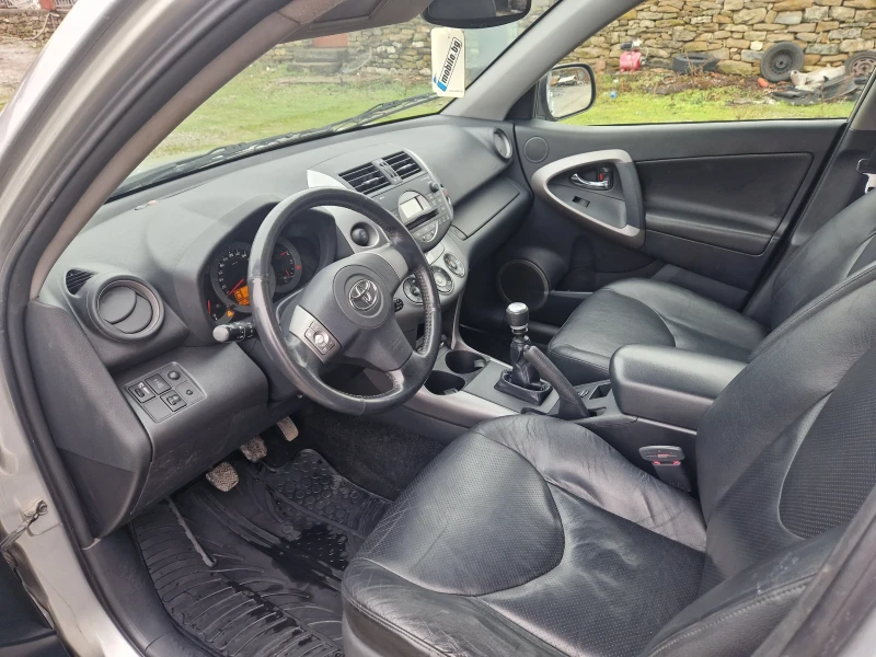 Toyota Rav4 2.2D4D, 177кс, 07г, 4x4.БЕЗ РЪЖДИ, снимка 2 - Автомобили и джипове - 53293573