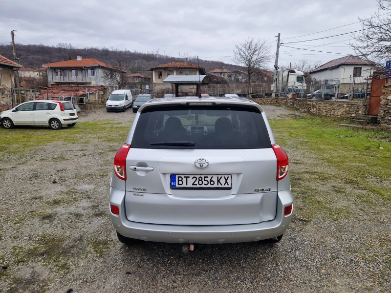 Toyota Rav4 2.2D4D, 177кс, 07г, 4x4.БЕЗ РЪЖДИ, снимка 3 - Автомобили и джипове - 53293573