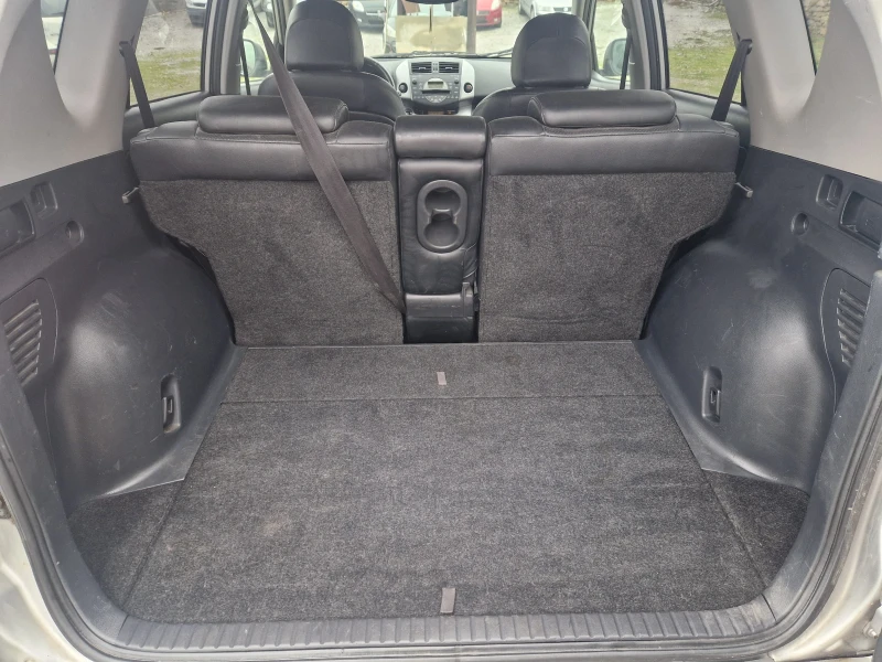 Toyota Rav4 2.2D4D, 177кс, 07г, 4x4.БЕЗ РЪЖДИ, снимка 11 - Автомобили и джипове - 53293573