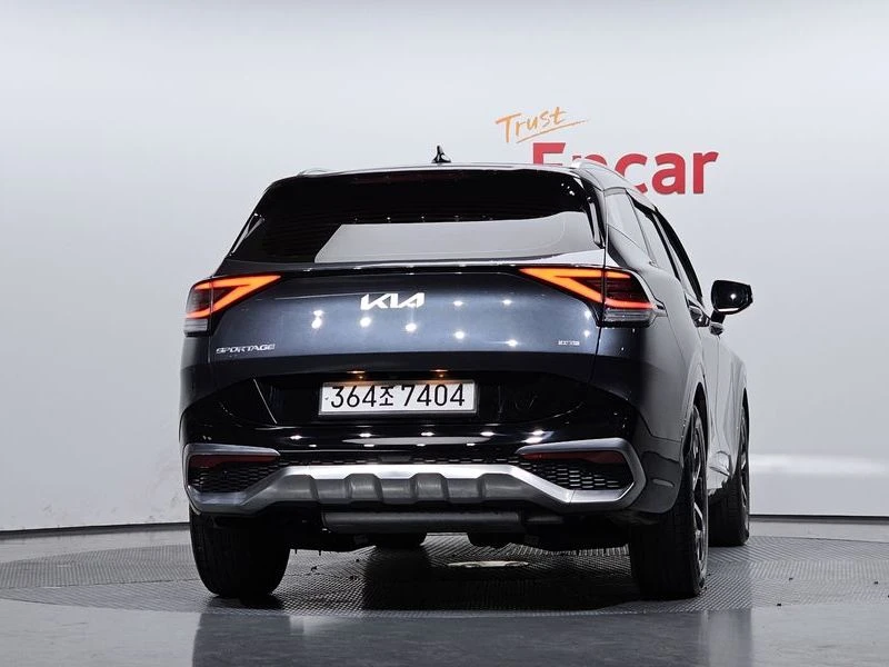 Kia Sportage Nobleless 2WD| 226к.с.| ВКЛ.ТЕХНОТЕСТ, снимка 4 - Автомобили и джипове - 55112033