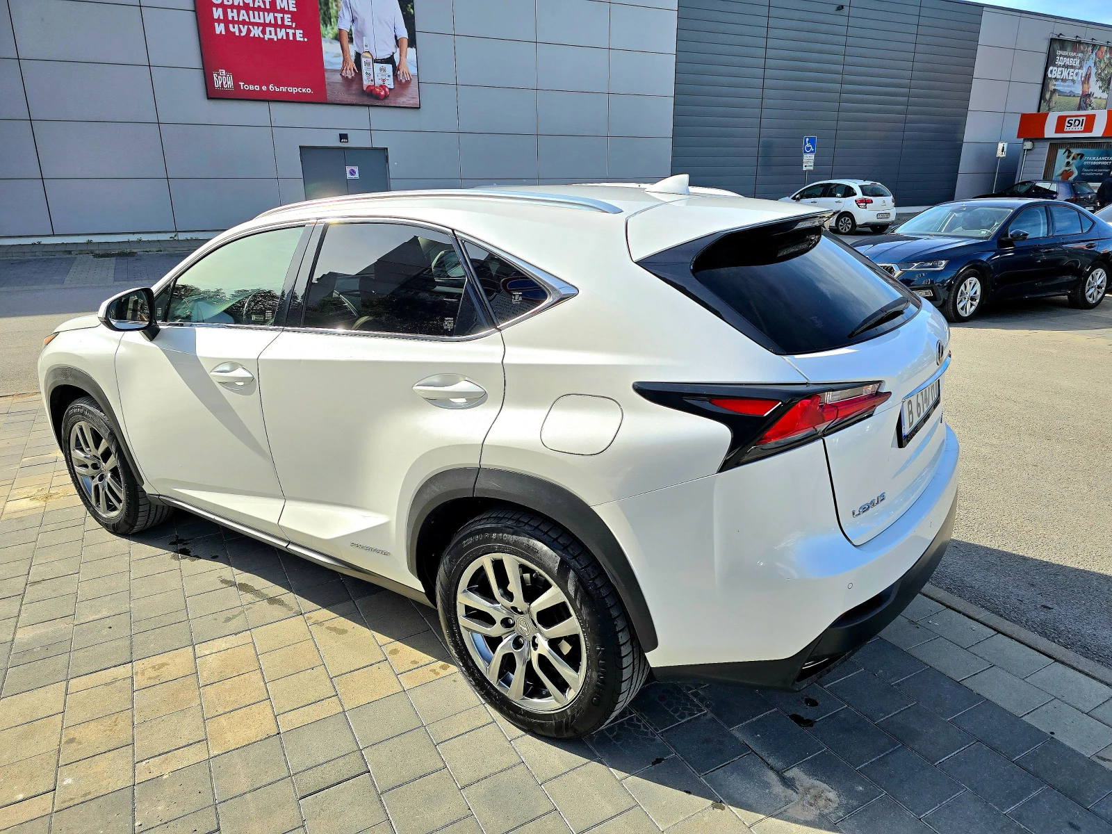 Lexus NX 300h  4х4 хибрид /LPG - изображение 5