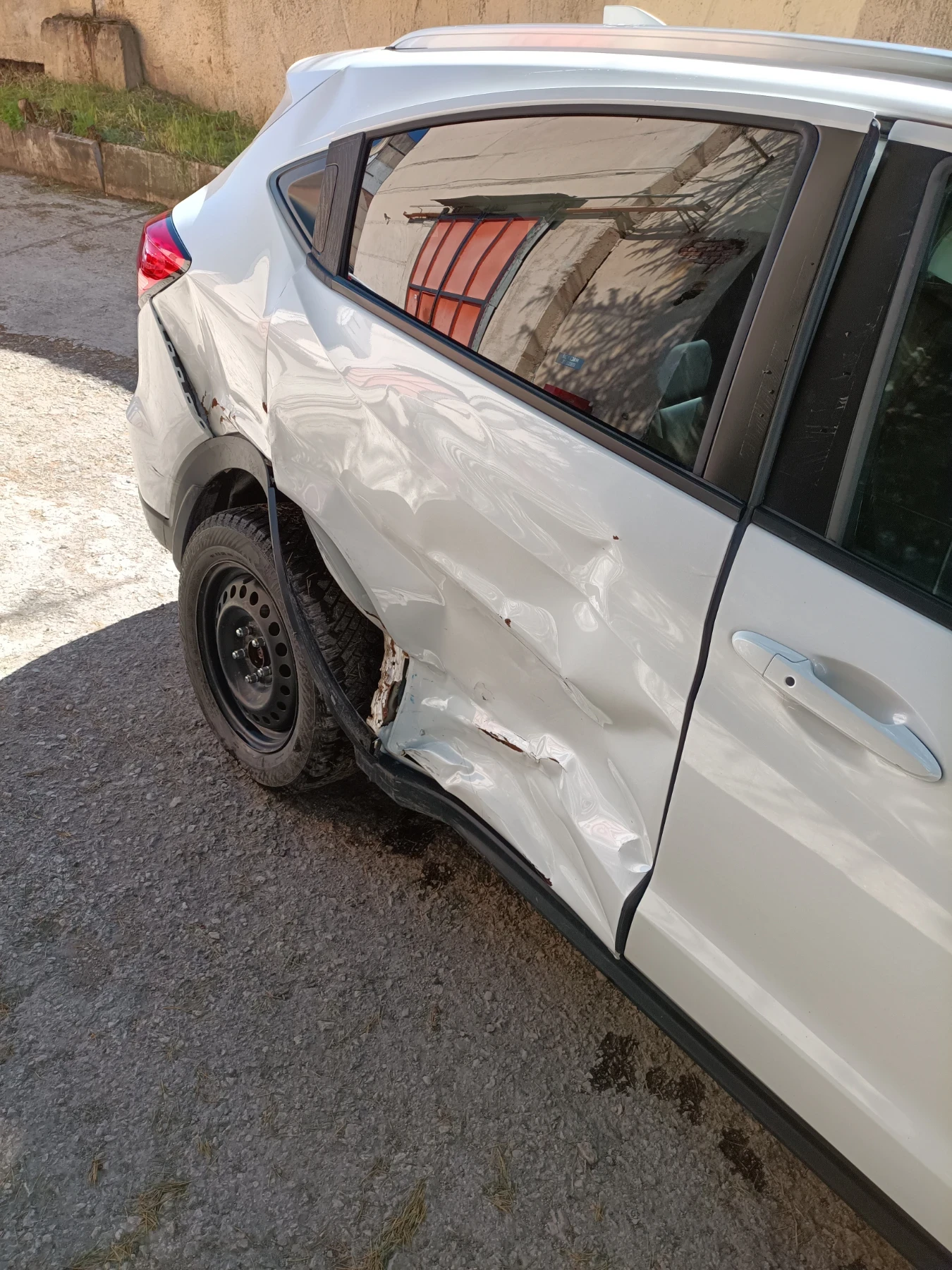 Honda Hr-v AWD EX-L NAVI - изображение 6