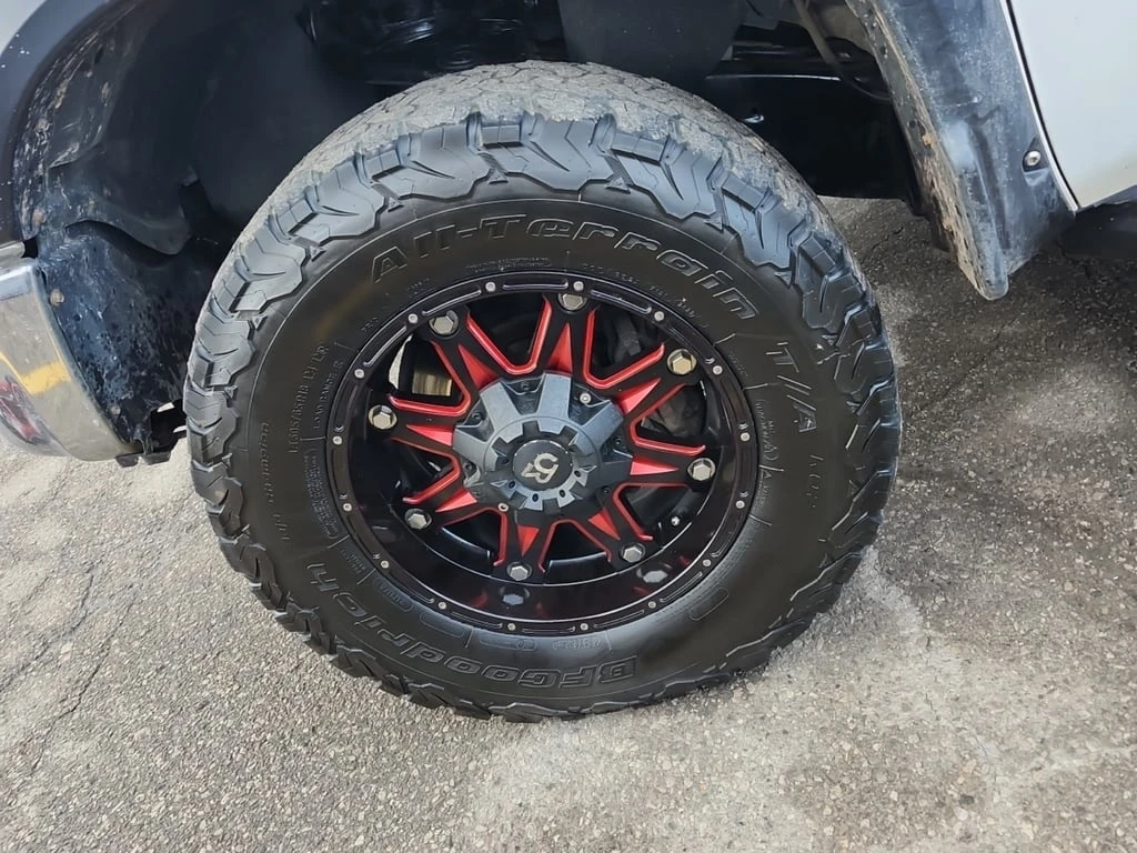 Toyota Tundra * SR5 PLUS CREW CAB STD BED * CARFAX * БЕЗ ПЪРВОНА - изображение 6