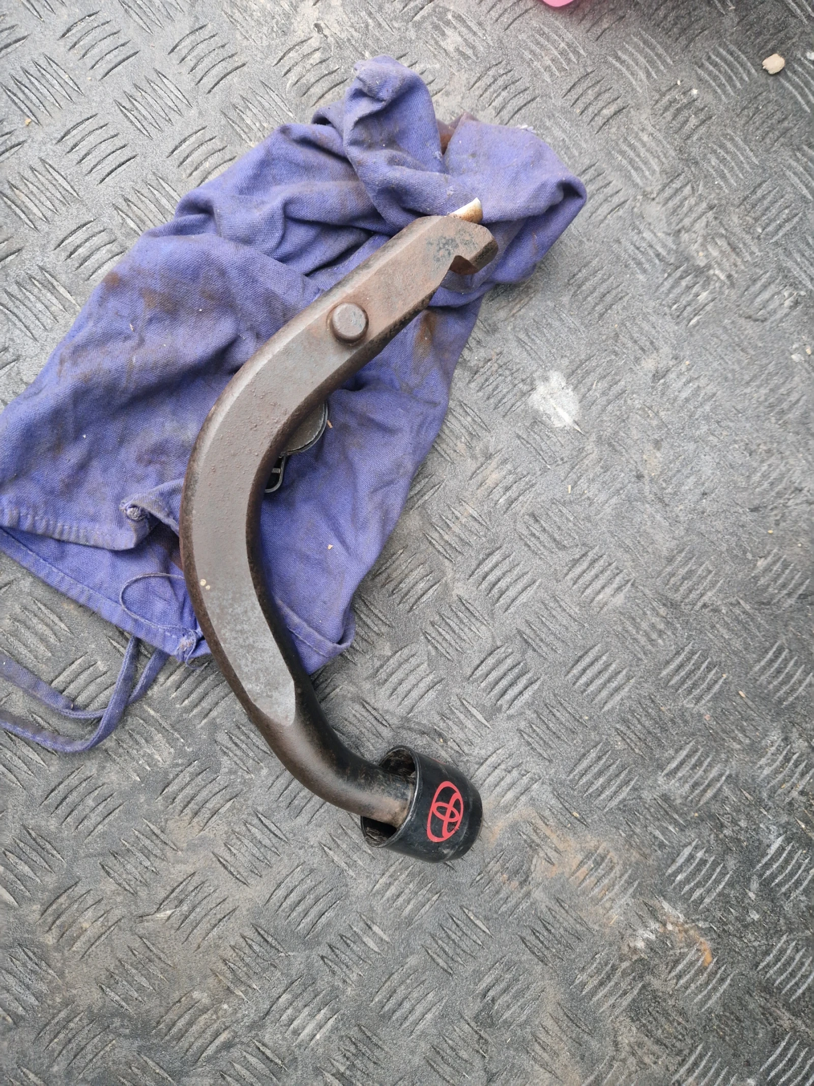 Toyota Rav4 2.2D4D, 177��, 07�, 4x4.��� ����� | Mobile.bg � ����������� 15