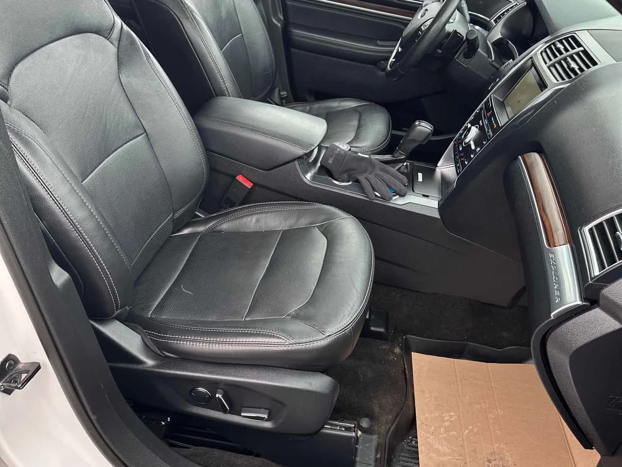 Ford Explorer Limited * ПОДГРЕВ * ОБДУХВАНЕ * ПРЕДСТАВИТЕЛСТВО, снимка 12 - Автомобили и джипове - 53959787