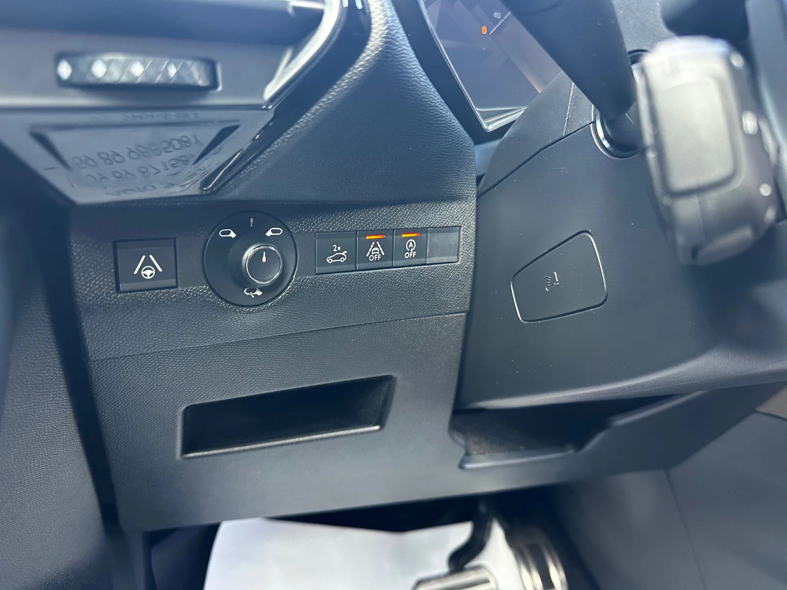 DS DS 7 Crossback 2.0BlueHDI 177к.с FULL* РеалниКилометри, снимка 17 - Автомобили и джипове - 55014317
