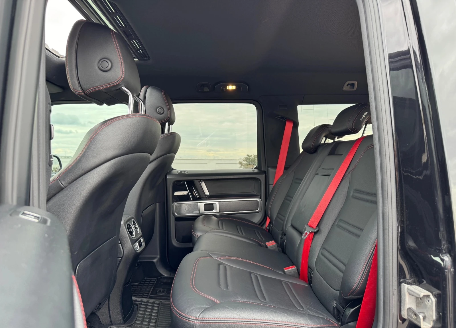 Mercedes-Benz G 500 AMG-Line 4.0 V8 4x4, снимка 8 - Автомобили и джипове - 55197339