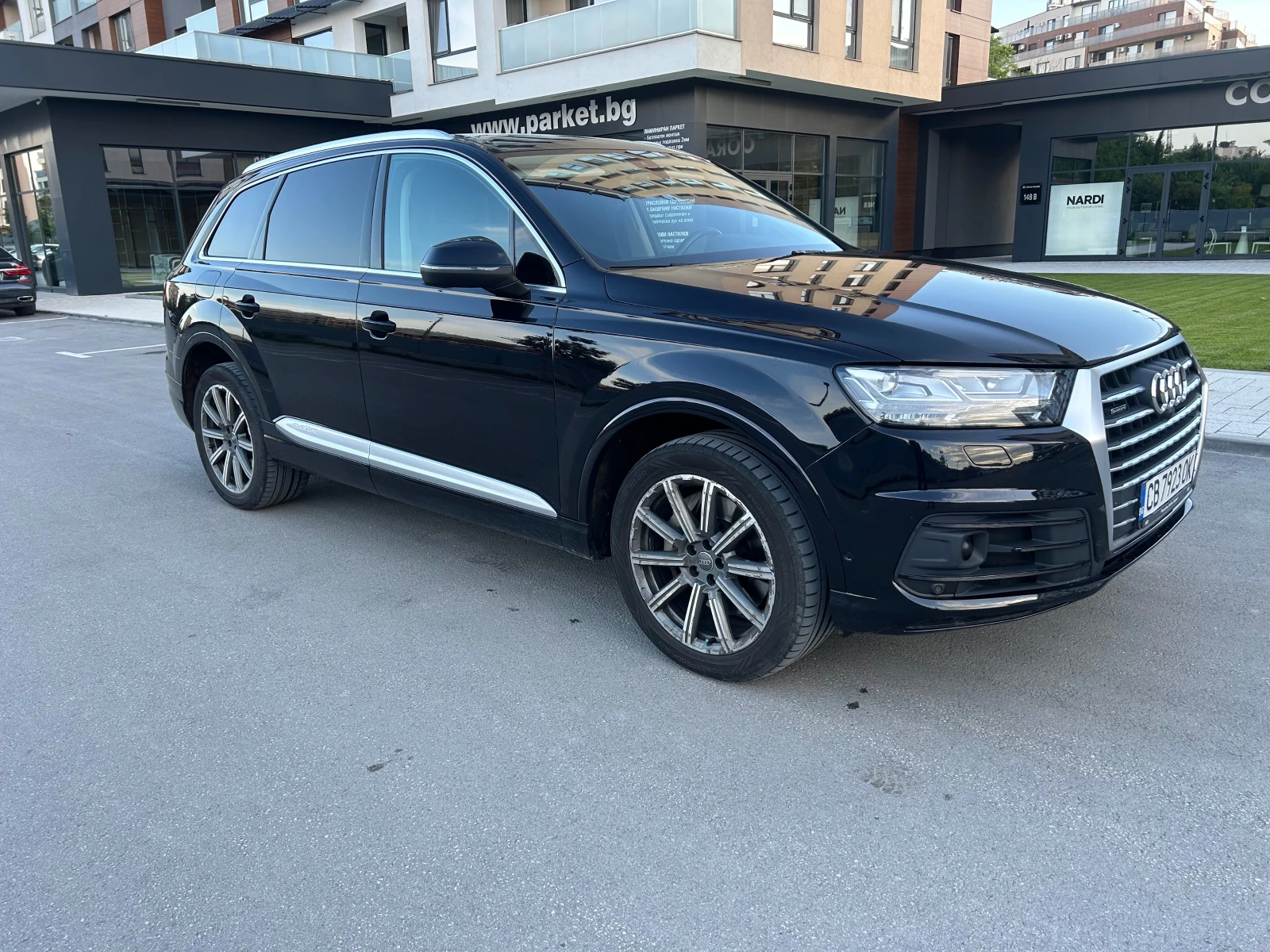 Audi Q7 3.0TFSI, снимка 2 - Автомобили и джипове - 55242346