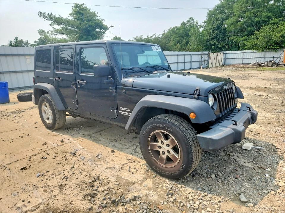 Jeep Wrangler Unlimited Sport, снимка 4 - Автомобили и джипове - 55572146