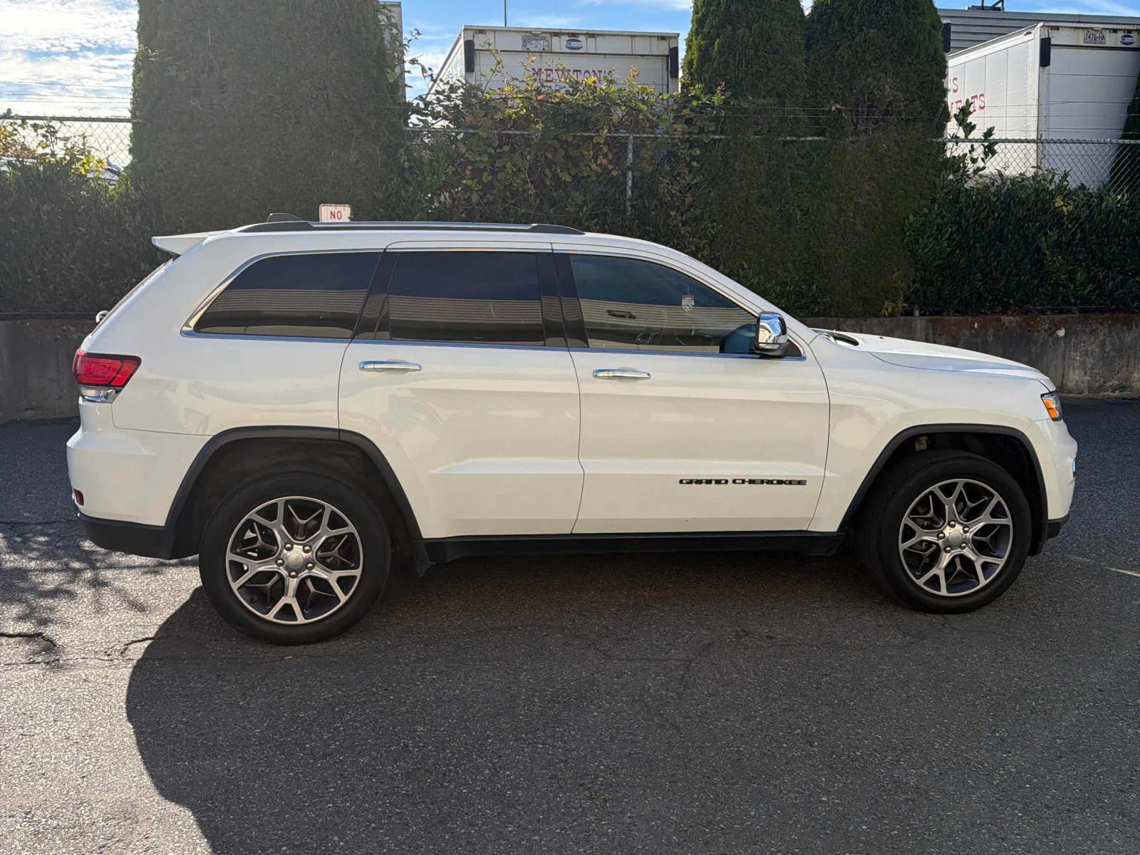 Jeep Grand cherokee * Limited * CARFAX * , снимка 17 - Автомобили и джипове - 55900124