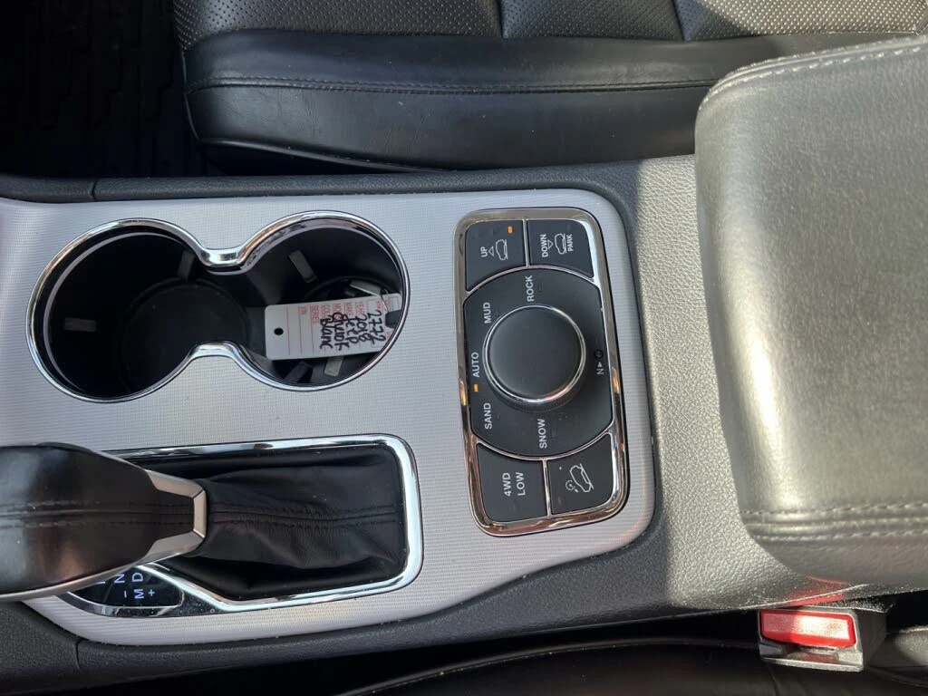 Jeep Grand cherokee 5.7 SUMMIT HARMON KARDON * КРАЙНА ЦЕНА* , снимка 11 - Автомобили и джипове - 56127943