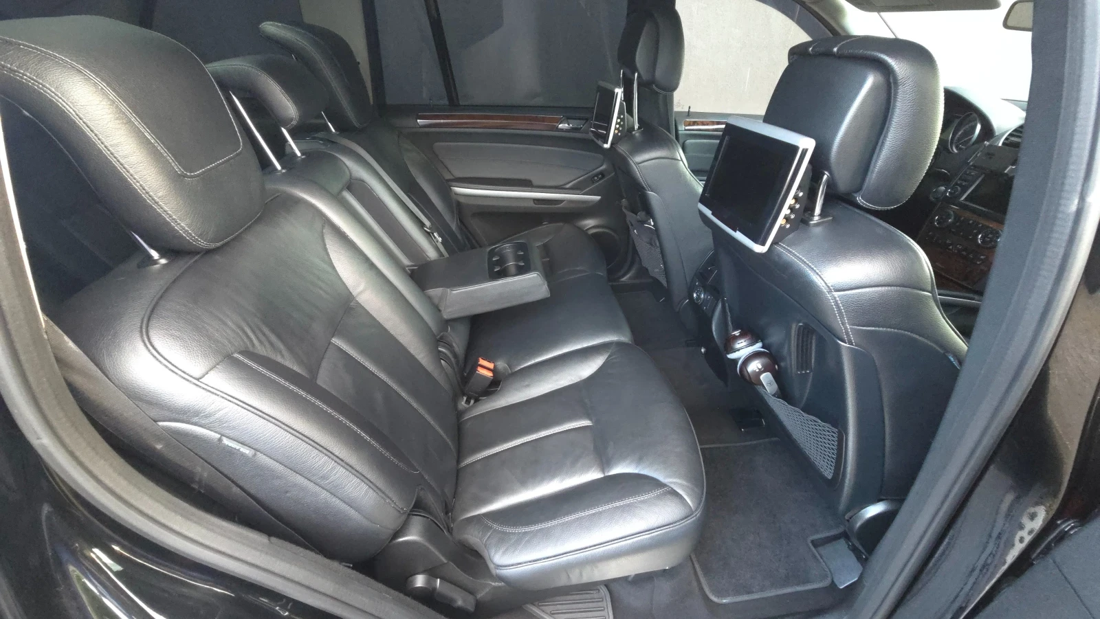 Mercedes-Benz GL 550 AMG, снимка 12 - Автомобили и джипове - 56590013