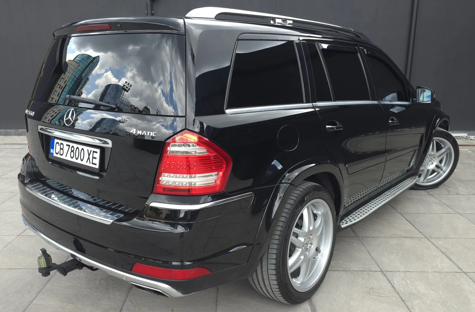 Mercedes-Benz GL 550 AMG, снимка 6 - Автомобили и джипове - 56590013