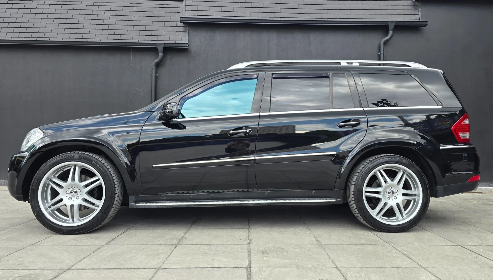 Mercedes-Benz GL 550 AMG, снимка 8 - Автомобили и джипове - 56590013