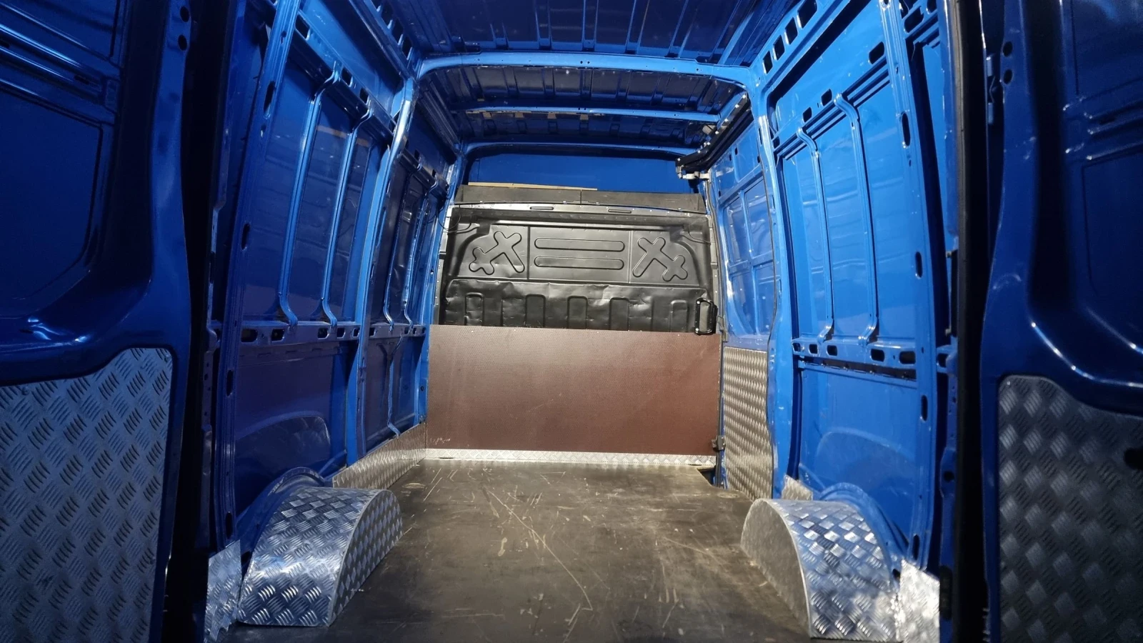 Iveco Daily 3514, снимка 11 - Бусове и автобуси - 56628186