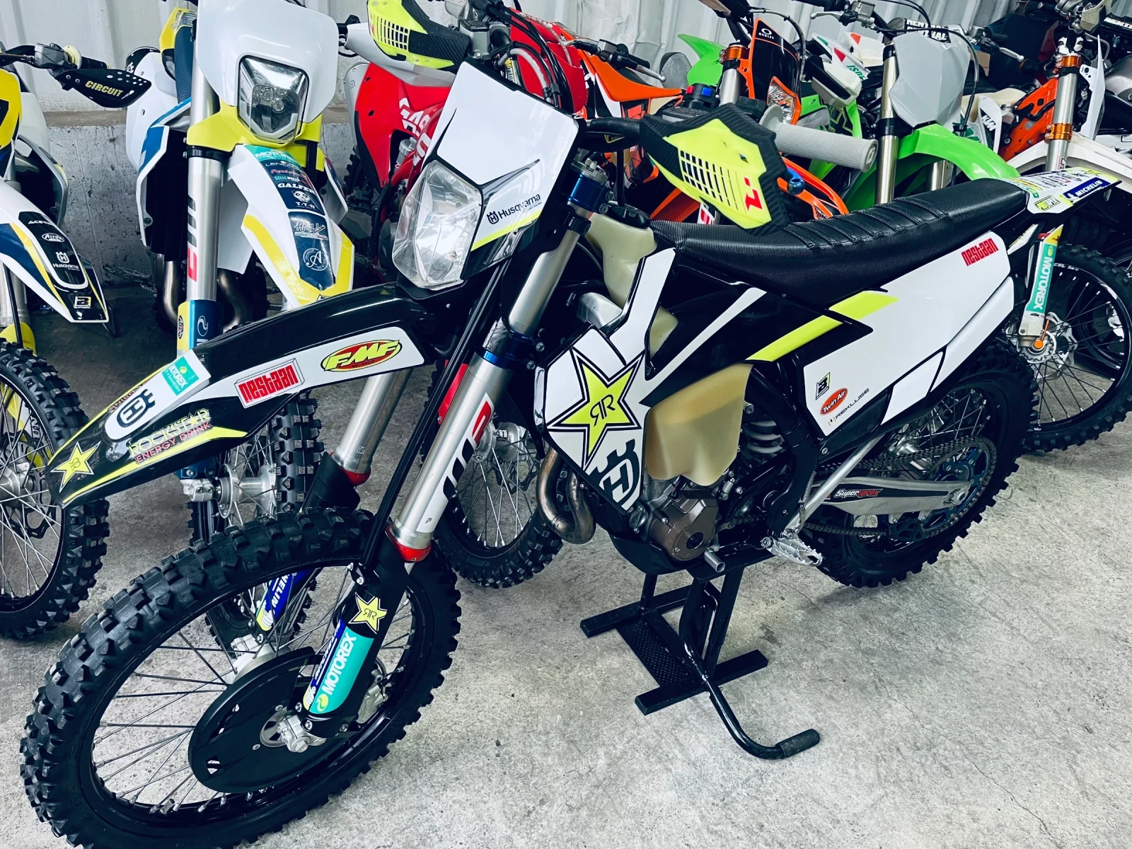 Husqvarna FE 350 ROCKSTAR 2022 - изображение 3