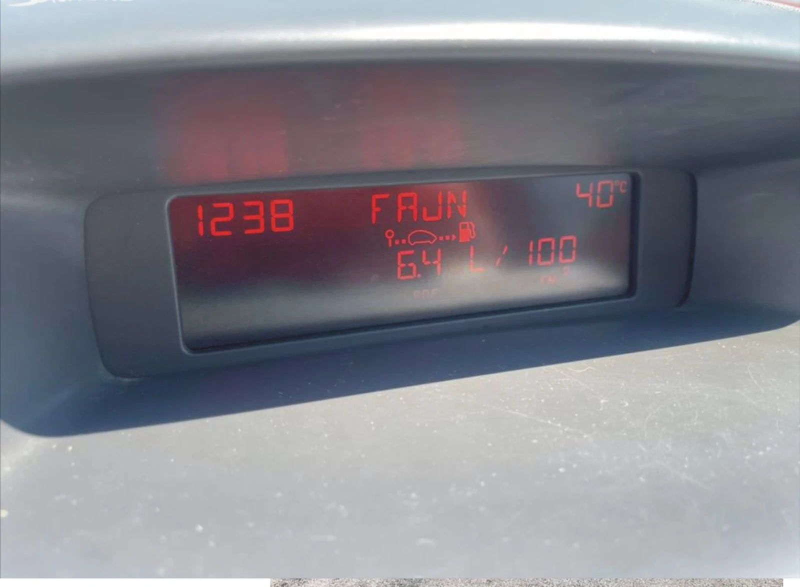 ЧАСТИ Ситроен Ц 2 бензин 2003 2008г Citroen C2  1100куб  44kW  61kс  Колата е много запазена, снимка 10 - Части - 53791465