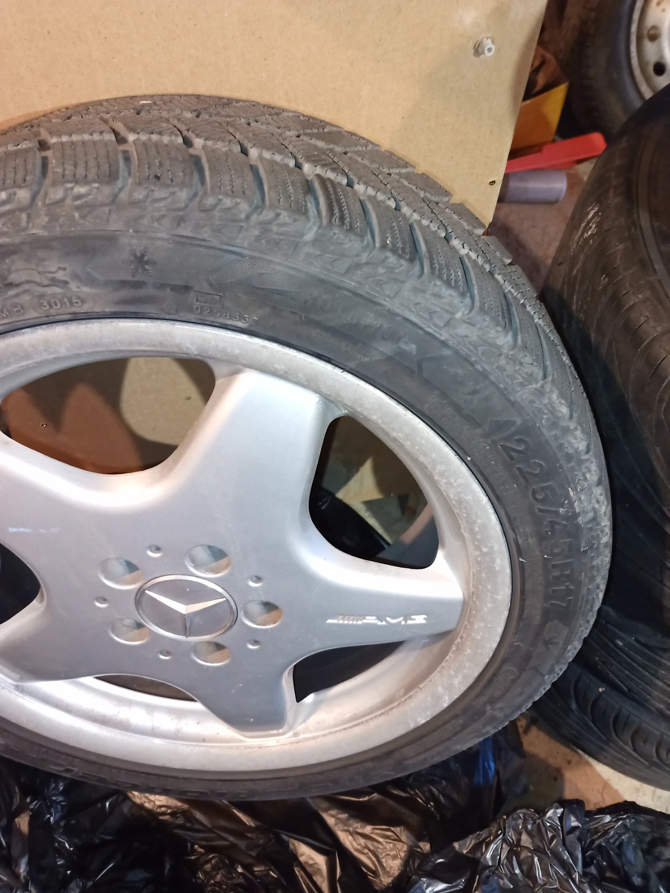  225/40R17 | Mobile.bg   5