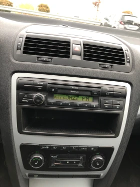 Skoda Octavia 1.8 TSI 4x4 * Сервизна Книжка* , снимка 4