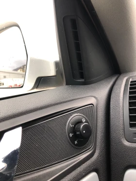 Skoda Octavia 1.8 TSI 4x4 * Сервизна Книжка* , снимка 5