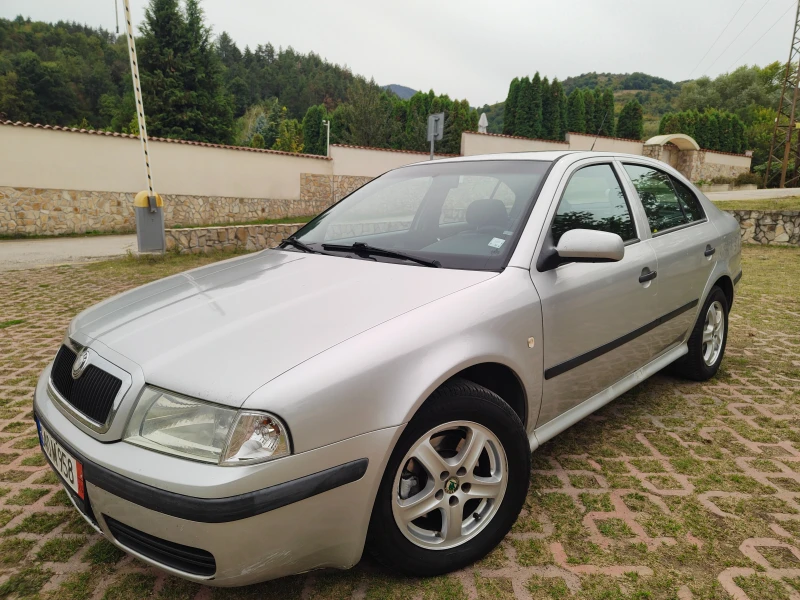 Skoda Octavia 1.9TDI * FACELIFT * КЛИМАТИК * , снимка 1 - Автомобили и джипове - 47284209