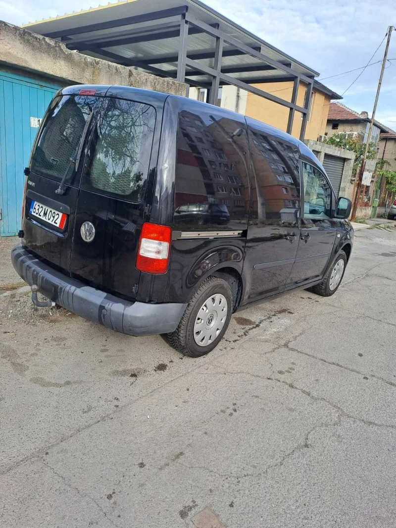 VW Caddy, снимка 5 - Автомобили и джипове - 47464335