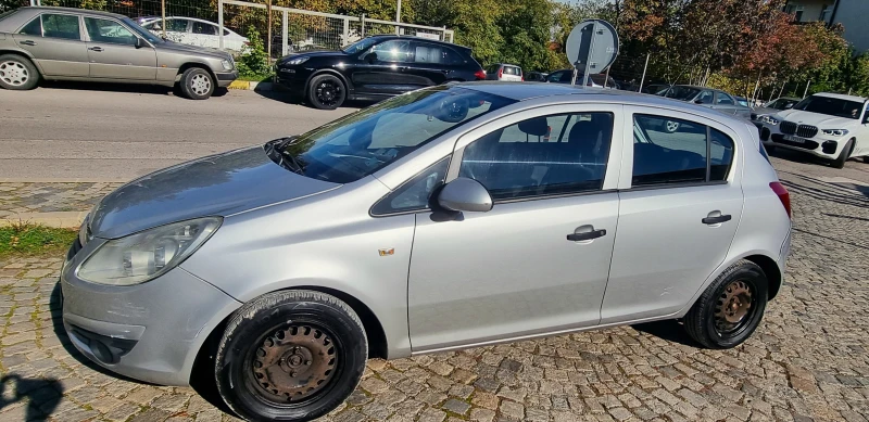 Opel Corsa, снимка 3 - Автомобили и джипове - 47718846