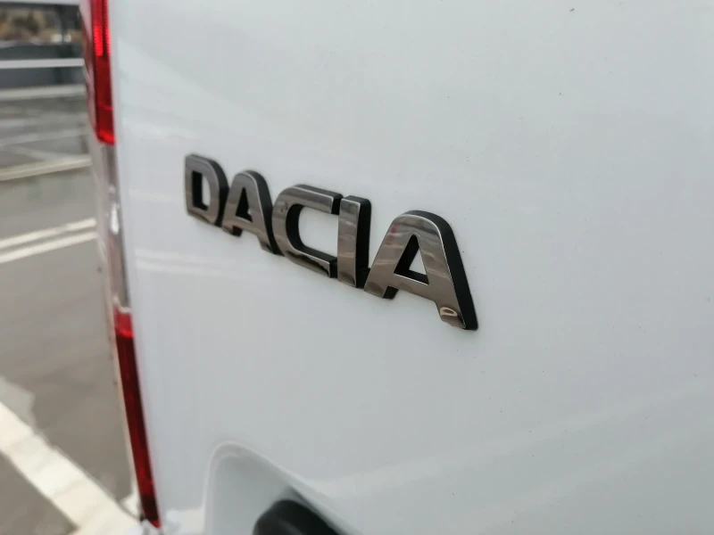 Dacia Dokker, снимка 17 - Автомобили и джипове - 47996695