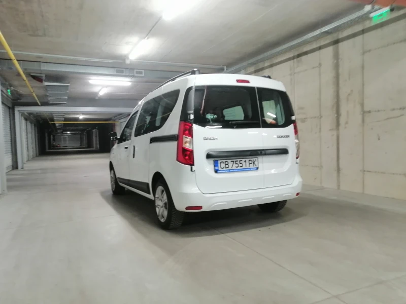 Dacia Dokker, снимка 14 - Автомобили и джипове - 47996695