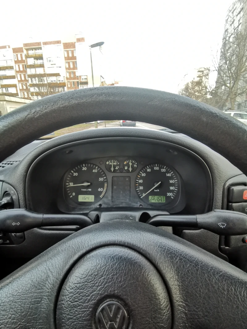 VW Polo ГАЗ+ БЕНЗИН, снимка 9 - Автомобили и джипове - 48129840