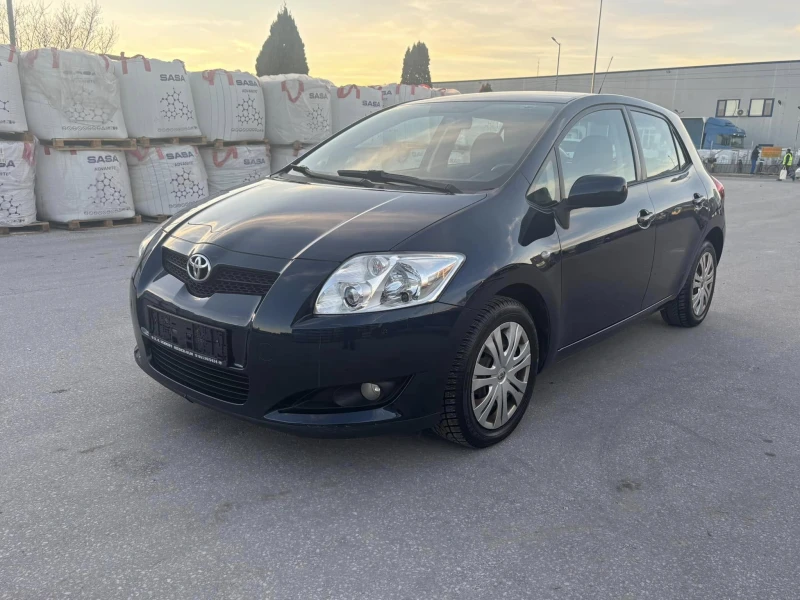 Toyota Auris 1.6 БЕНЗИН, снимка 1 - Автомобили и джипове - 48395025