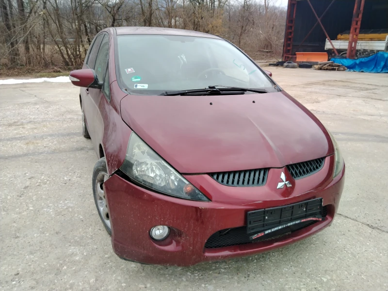 Mitsubishi Grandis 2.4i, снимка 2 - Автомобили и джипове - 49025868