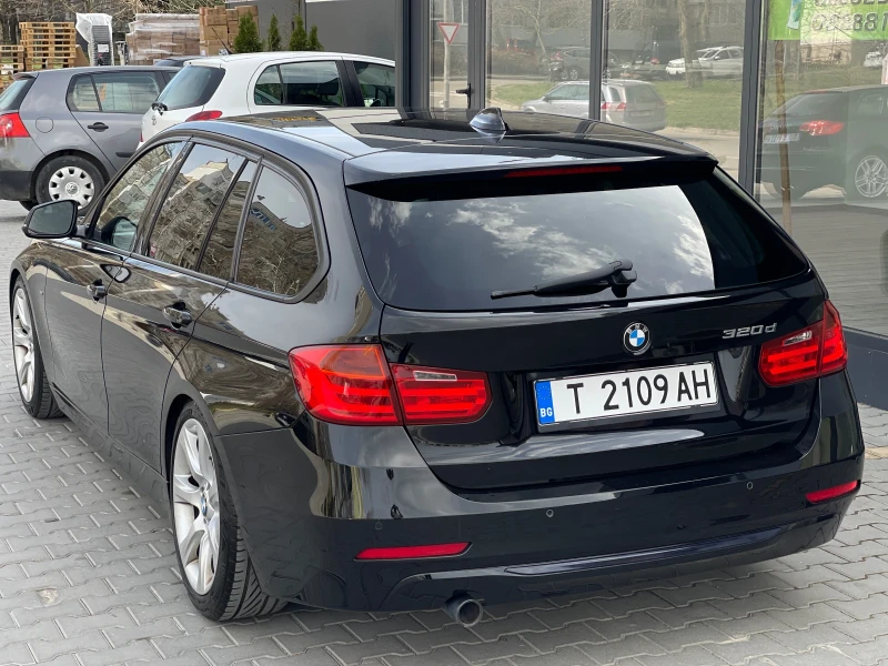 BMW 320 Full 8ZF Голямо Нави Подгрев Панорама , снимка 9 - Автомобили и джипове - 49497566