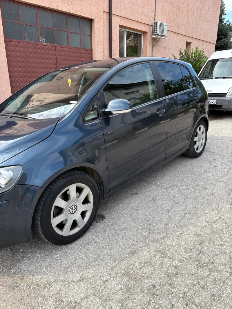 VW Golf Plus 2.0TDI, снимка 4 - Автомобили и джипове - 52877335