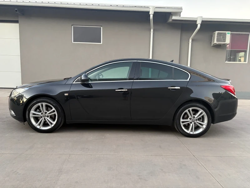 Opel Insignia Sport 4x4 2.0 CDTI 160hp Full Extras, снимка 3 - Автомобили и джипове - 51790433