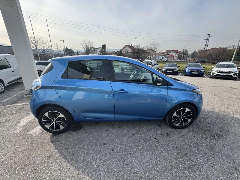 Renault Zoe 41kwh, снимка 7 - Автомобили и джипове - 52624926