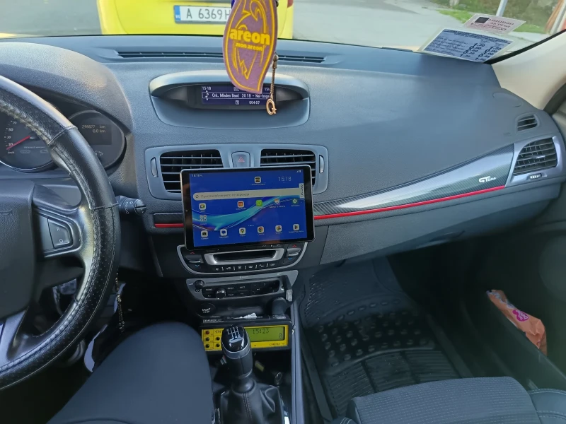 Renault Megane, снимка 4 - Автомобили и джипове - 53181482