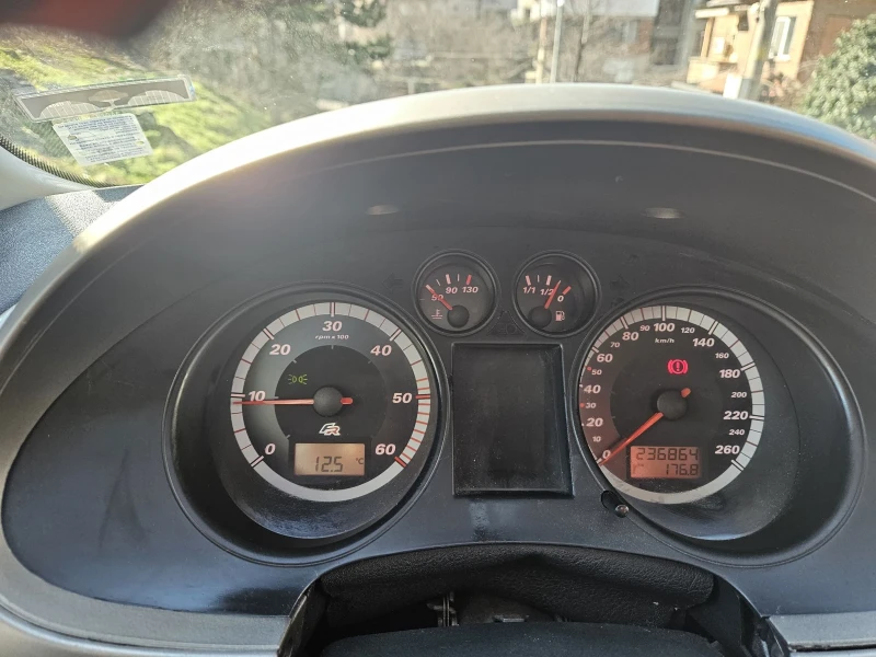 Seat Ibiza 1.9 TDI, снимка 7 - Автомобили и джипове - 53476146