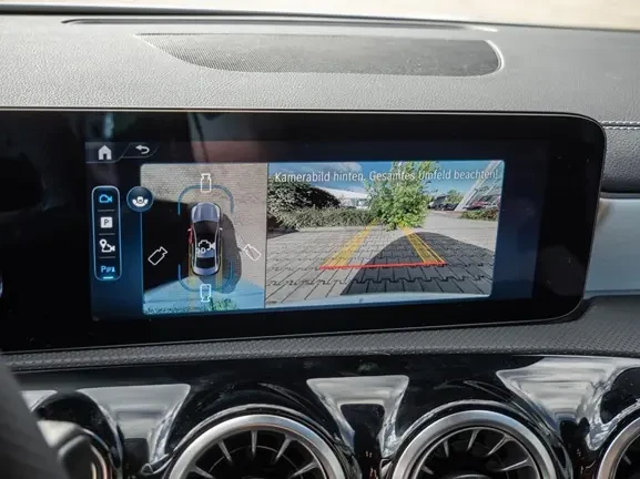 Mercedes-Benz CLA 250 4Matic = AMG Line = Advanced Plus Гаранция, снимка 6 - Автомобили и джипове - 53600330