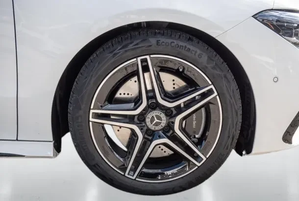 Mercedes-Benz CLA 250 4Matic = AMG Line = Advanced Plus Гаранция, снимка 3 - Автомобили и джипове - 53600330