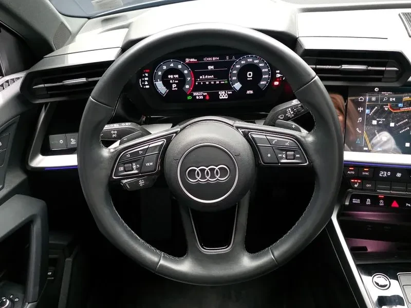 Audi A3 2.0 TFSI, снимка 13 - Автомобили и джипове - 54139372