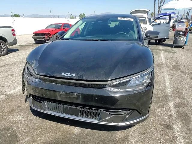 Kia EV6 0.0l Wind, снимка 13 - Автомобили и джипове - 54370163