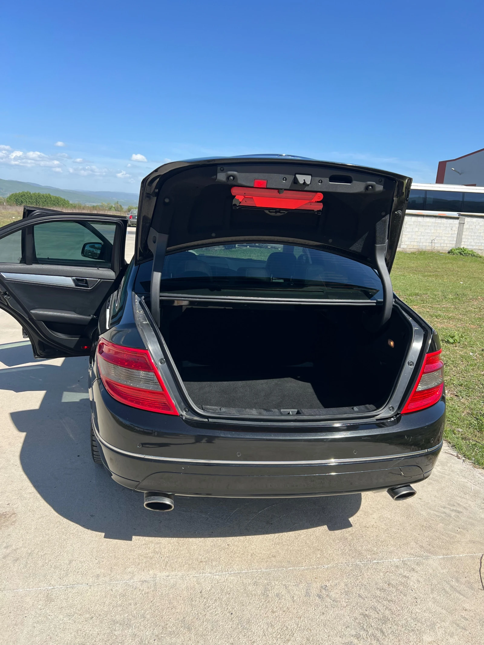 Mercedes-Benz C 350 3.5 - изображение 7