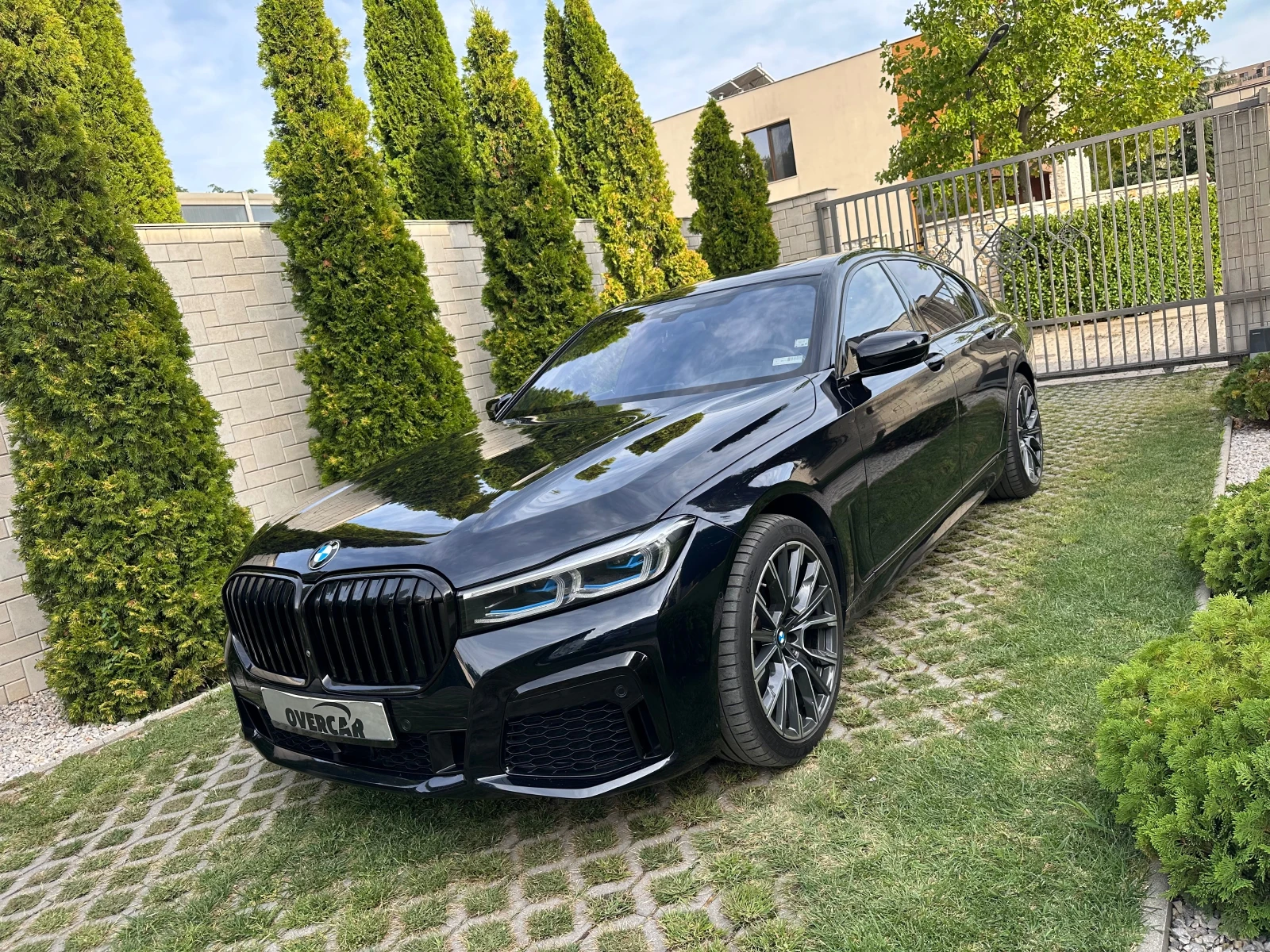 BMW 750 i M SPORT* XDRIVE - [1] 