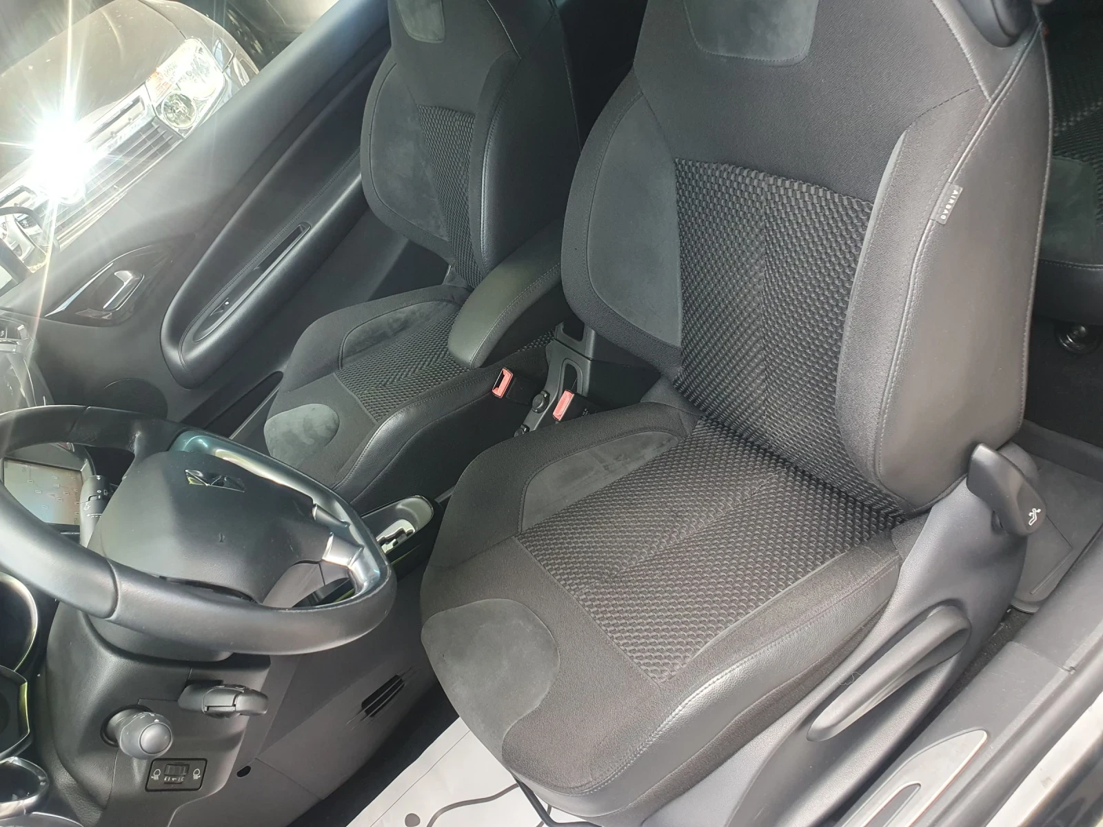 Citroen DS3 1.6 AUT LED NAVI KOJA EYRO 5 - изображение 9