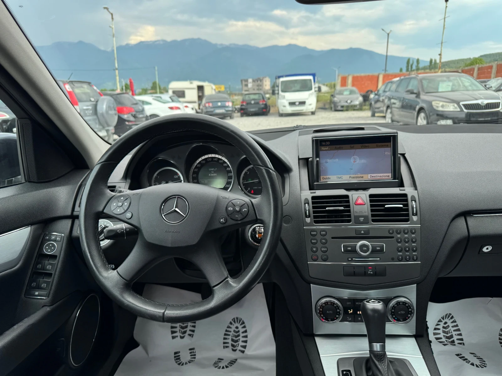 Mercedes-Benz C 220 63.000 км/ ОРИГИНАЛНАТА БОЯ/AVANTGARDE/НОВ - изображение 9